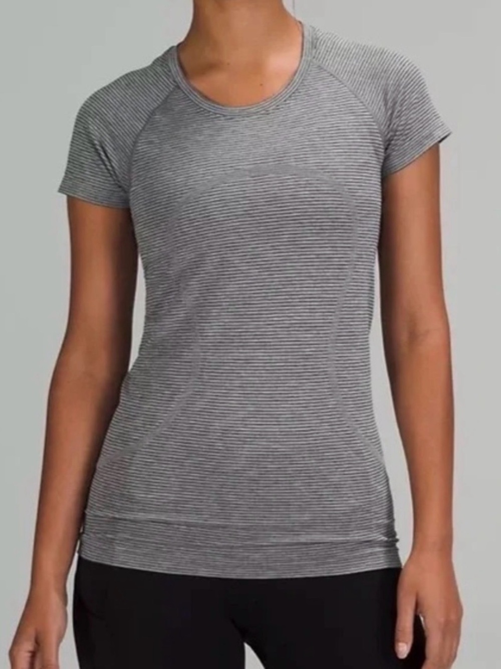 lululemon athletica Women's Short Sleeve Crew Tee - Light Blue & White Stripe